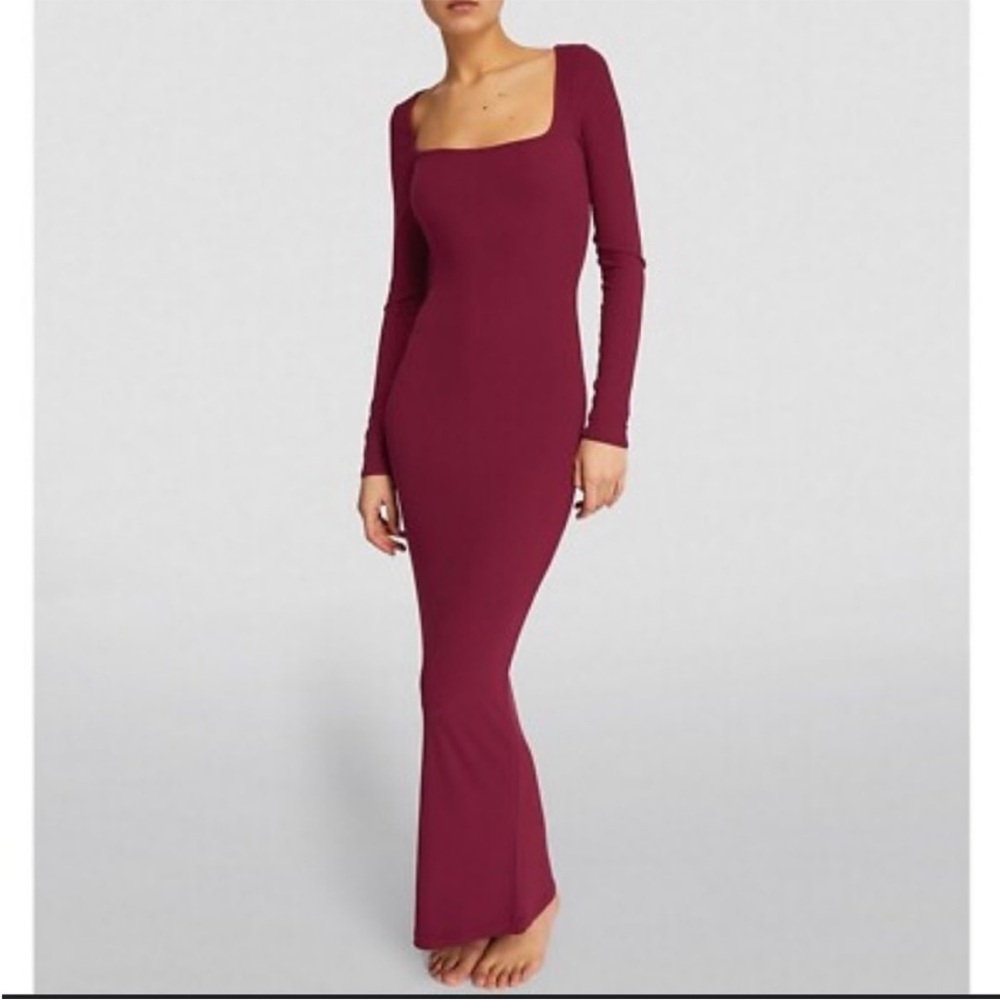 SKIMS Soft Lounge Long Sleeve Dress in Maroon